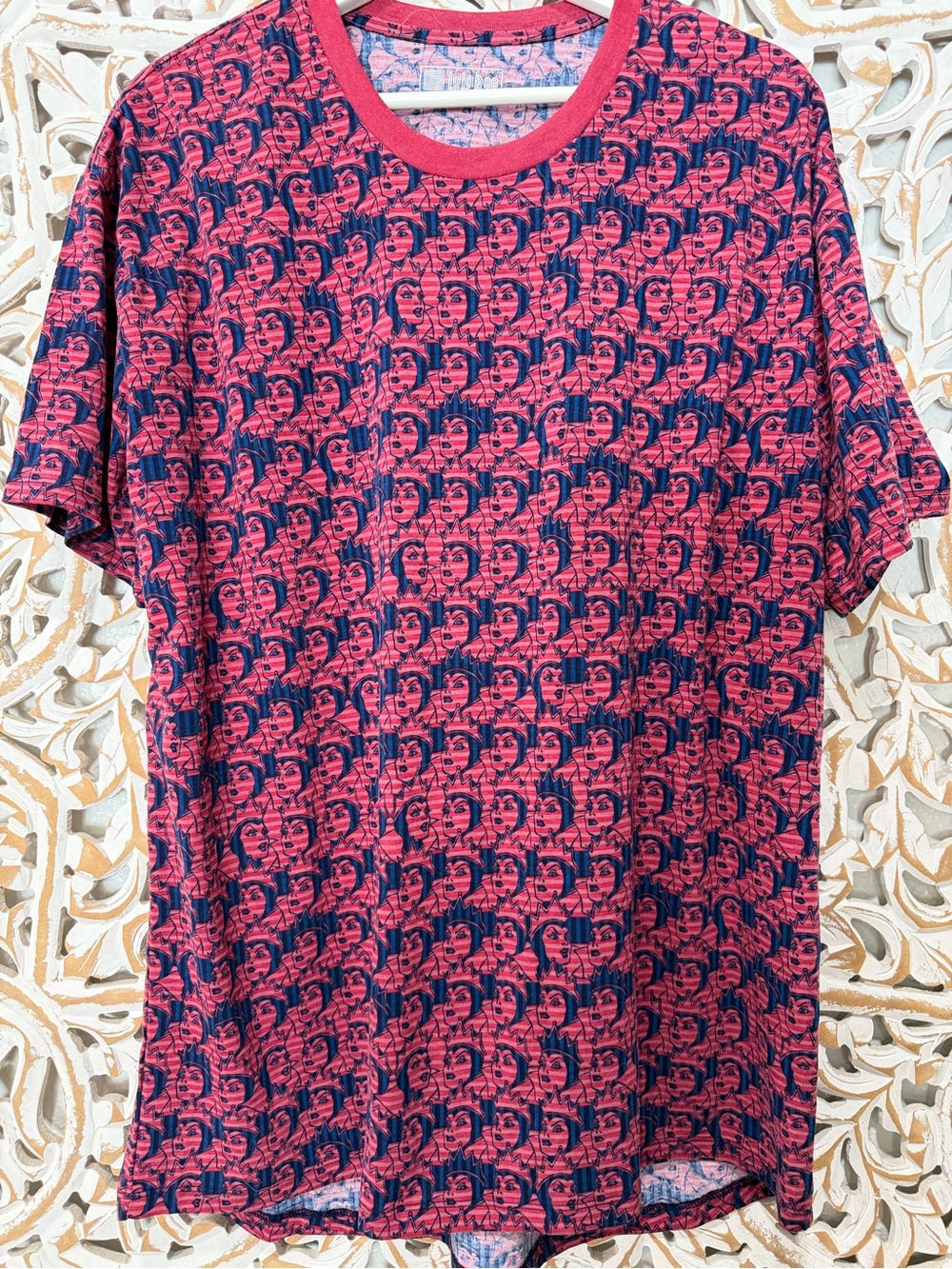 Short-Sleeve Graphic Tee - Pink Red & Navy with Disney Evil Queen Print